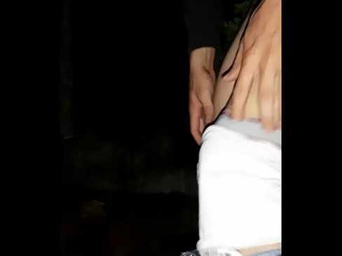 ❤️ Min granne hoppade på min karantänsmur Sluts at us ❌