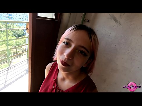❤️ Student Sensual suger en främling i Outback - sperma i ansiktet Sluts at us ❌